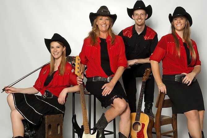 Wild West Lunch Adventure at Firelight Barn in Henderson - Key things that make this Wild West Lunch Adventure fun