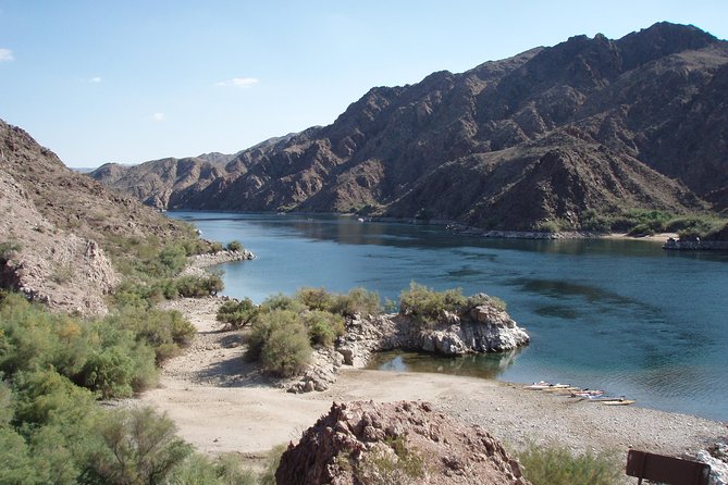 Willow Beach Colorado River Kayak Day Trip with Lunch - Willow Beach launch and the hike/ruins break