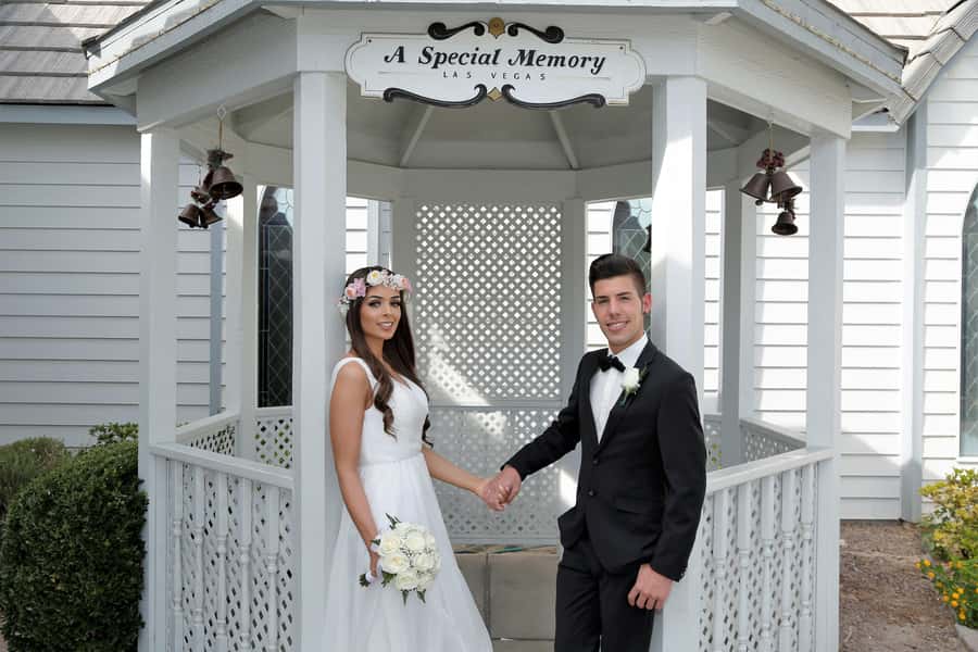 World-Famous Drive-Up Wedding in Las Vegas - Limousine Pickup: Strip Hotels and Photo Tour Stops